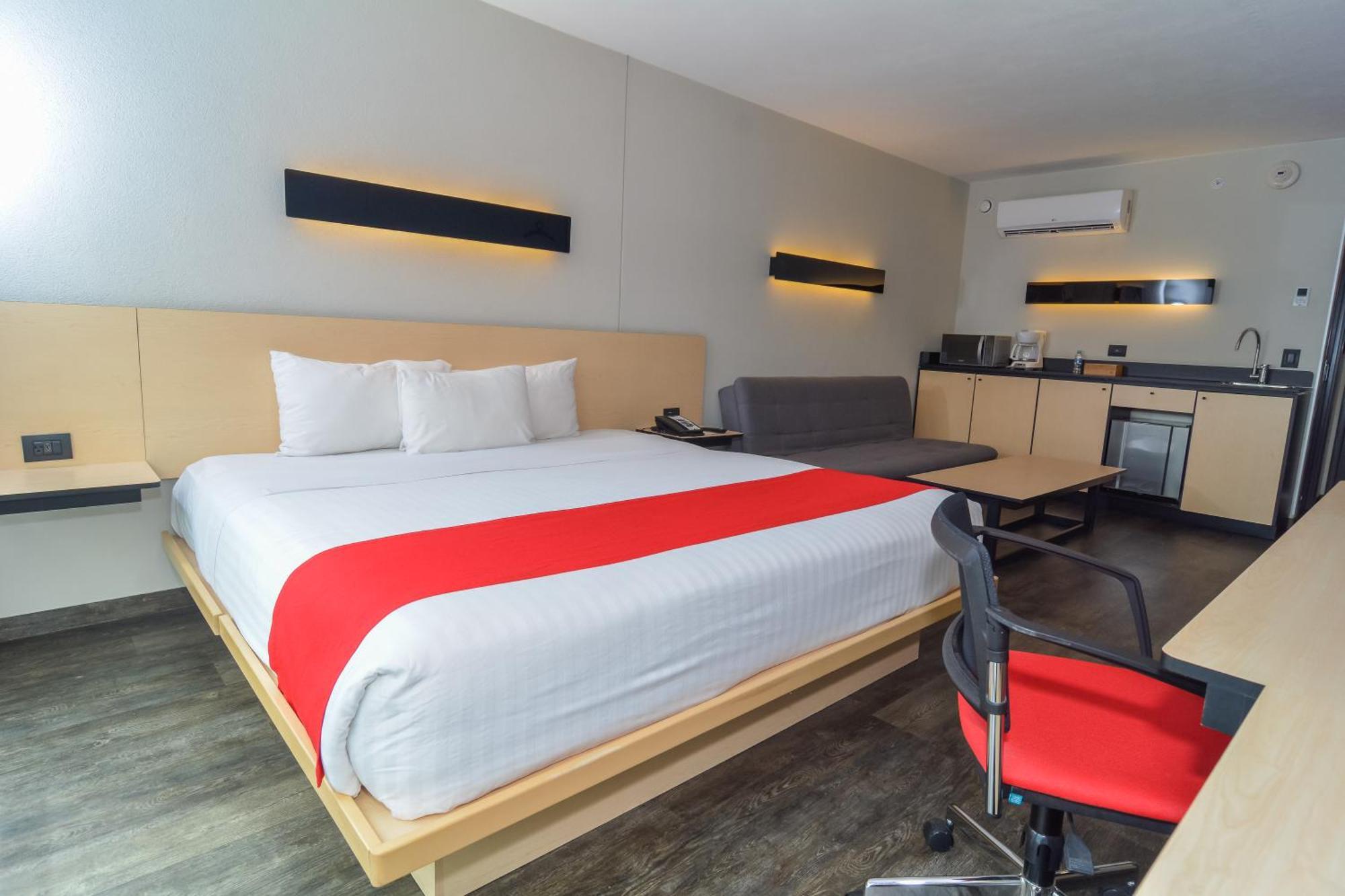Hotel Express By Marriott Colombia Medellín