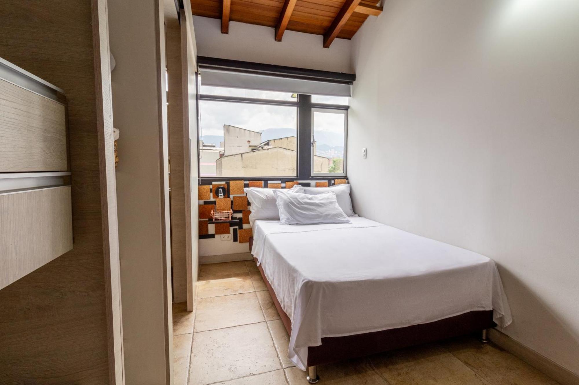 Platinum Hotel 3*