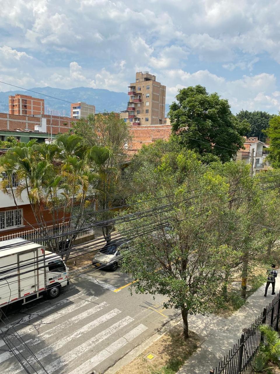 E2 Comodo Y Amplio Apartamento En Laureles Estadio 120 Mts2 Medellín