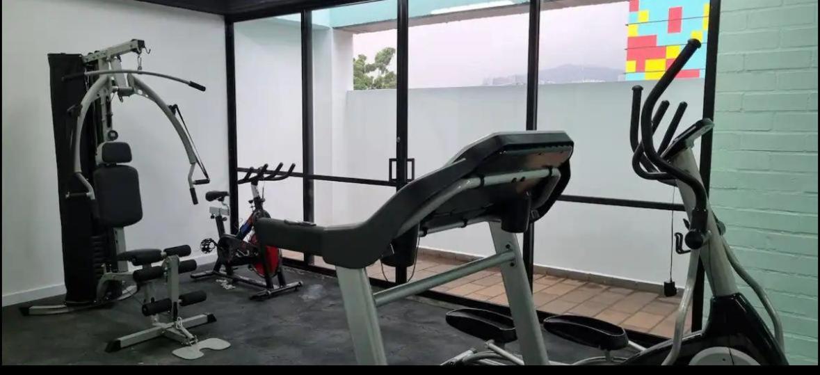 Lauret En Laureles * Medellín