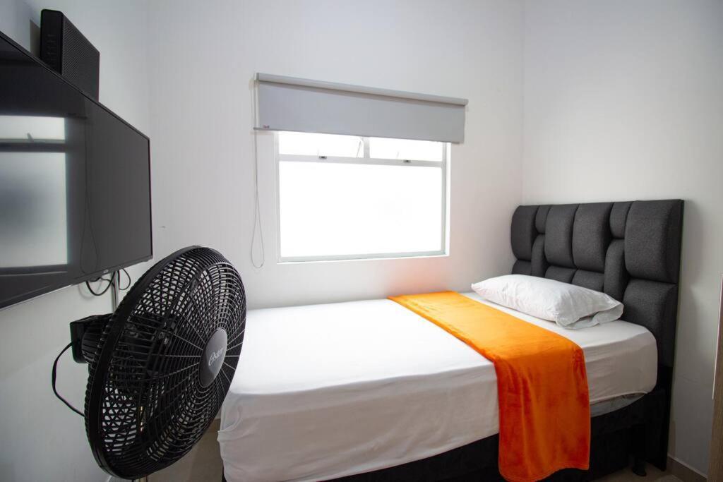 Apartment Sector Estadio Y Laureles Internet Fibra Optica Medellin