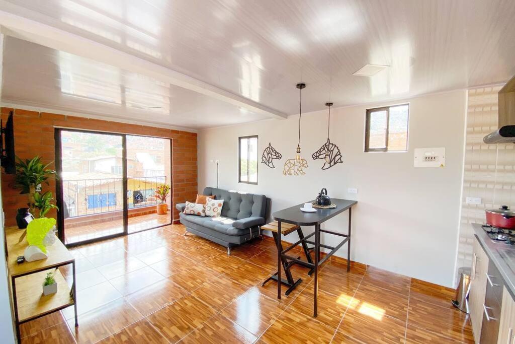 Apartamento Cerca A Comuna 13 *