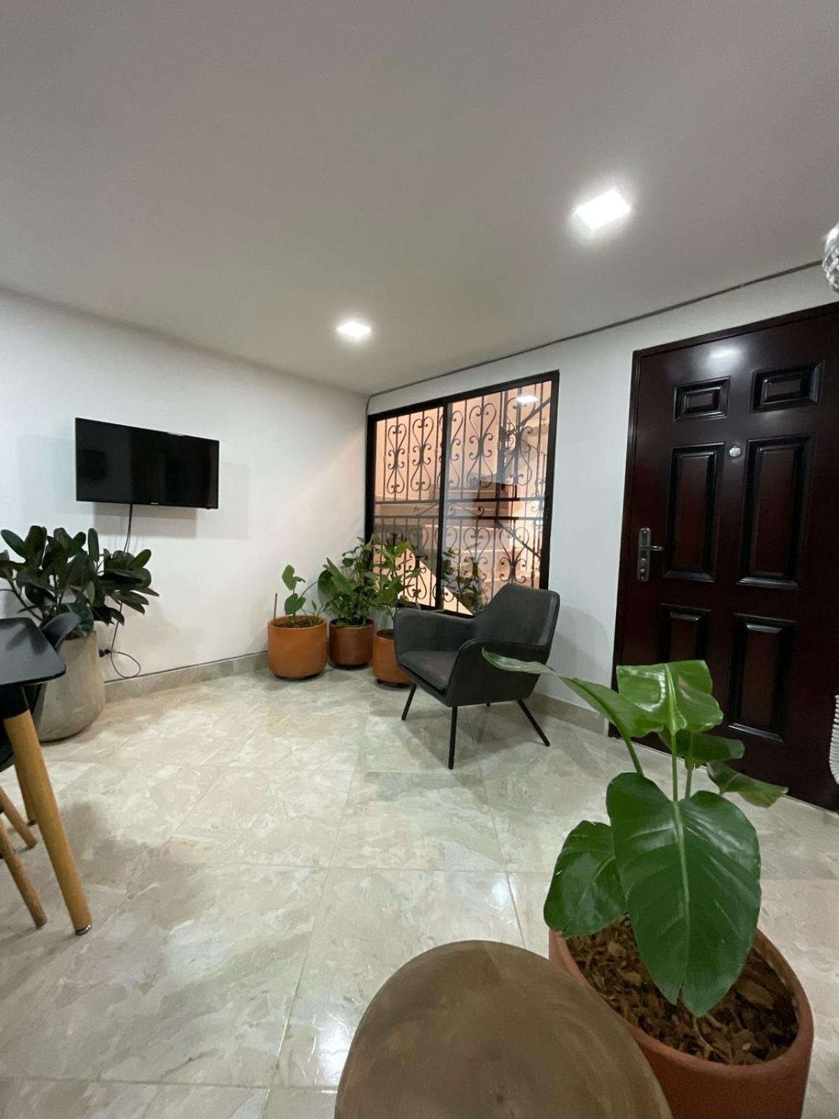 Apartamento Elegante Y Hermoso En