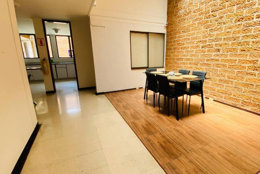 Apartamento Casa Encanto Laureles! Casa Premium Con Parking- Estadio, Metro Medellín