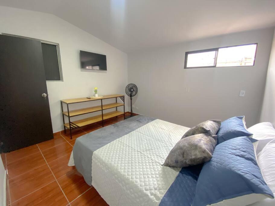 Cerca A Comuna 13 * Medellín