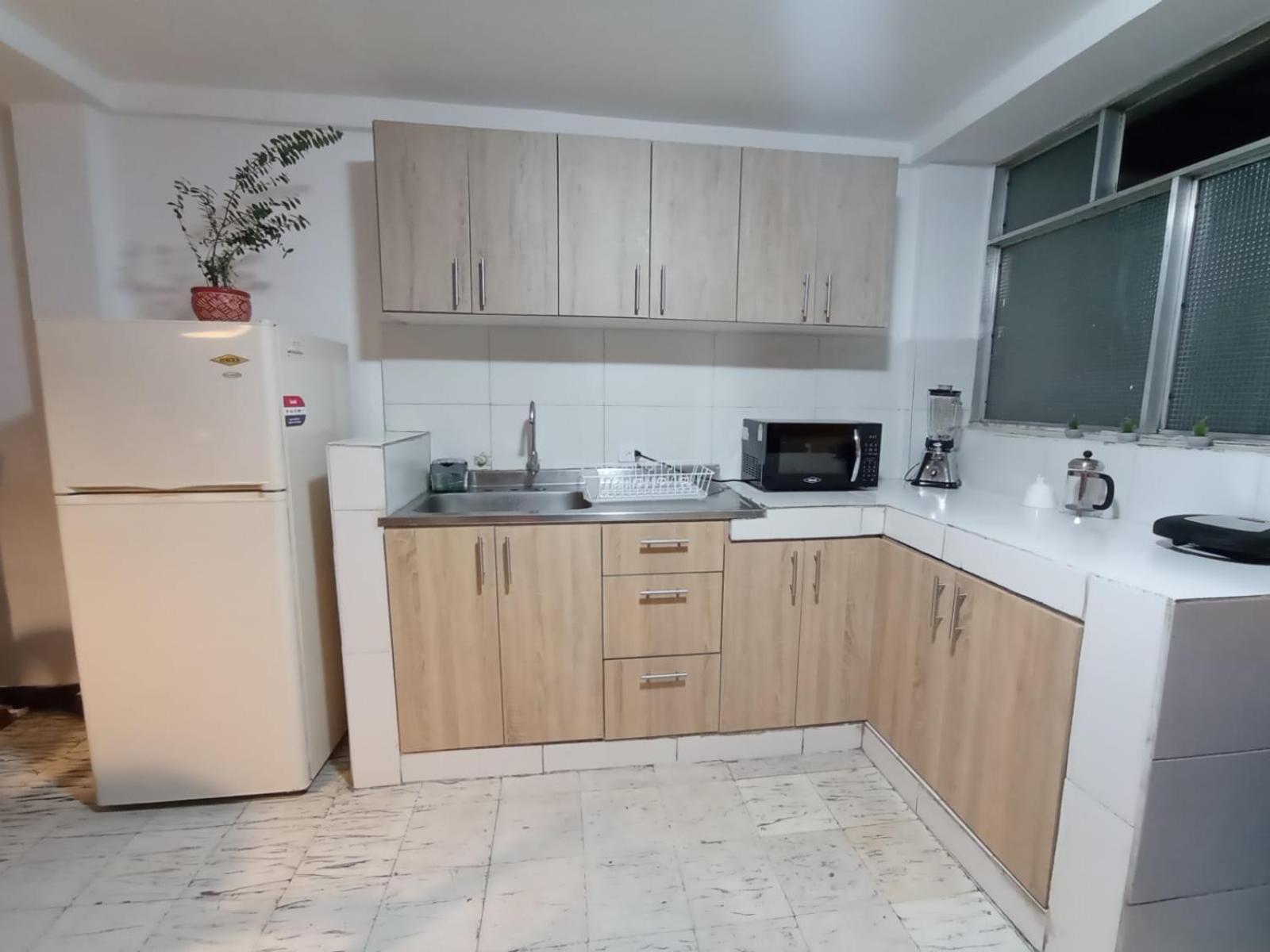 Pensión Con Bano Privado Coliving Central Cerca A Plaza Mayor Cerro Nutibara Unicentro