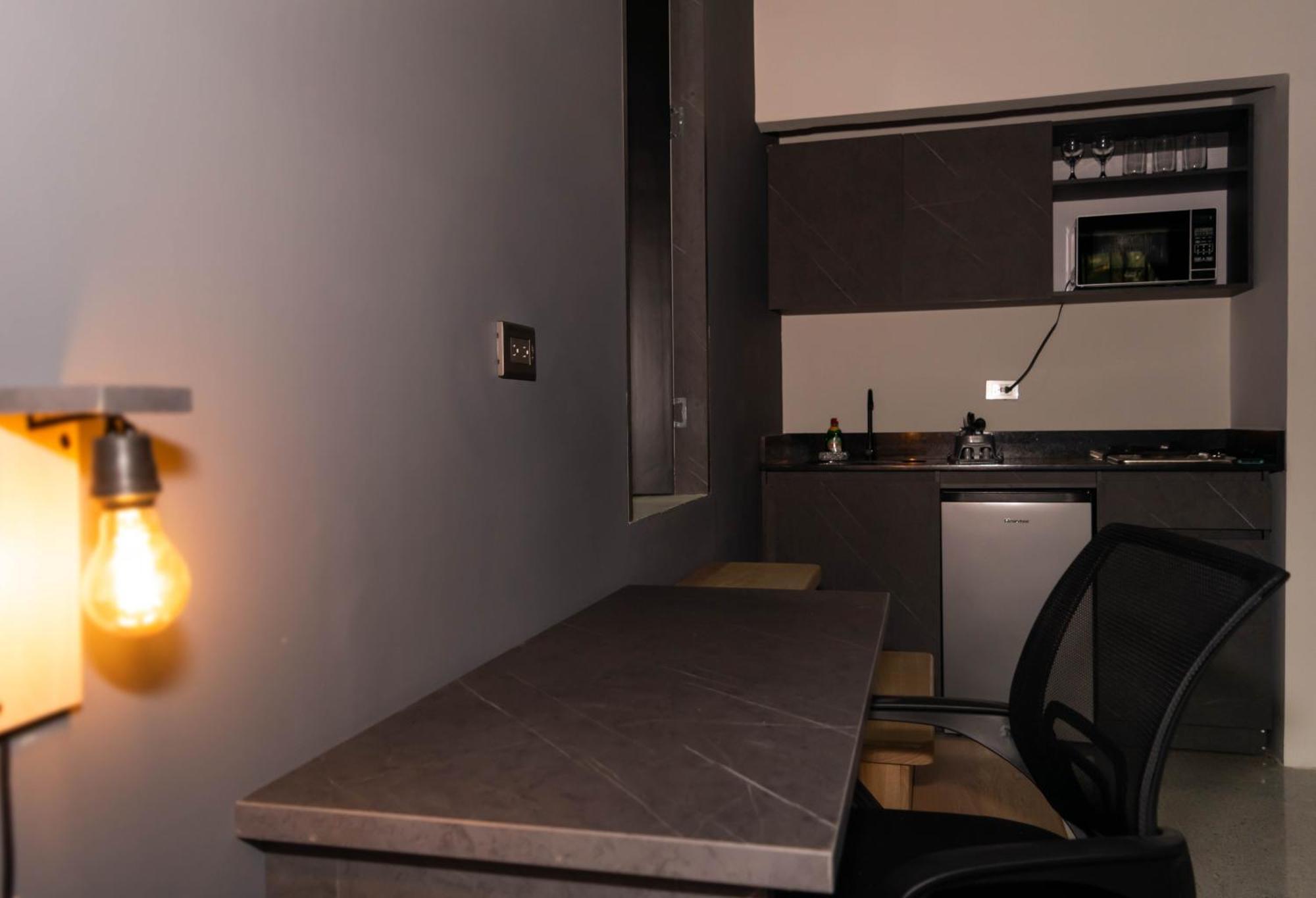 200 Comodo Aparta-estudio Laureles Apartamento *