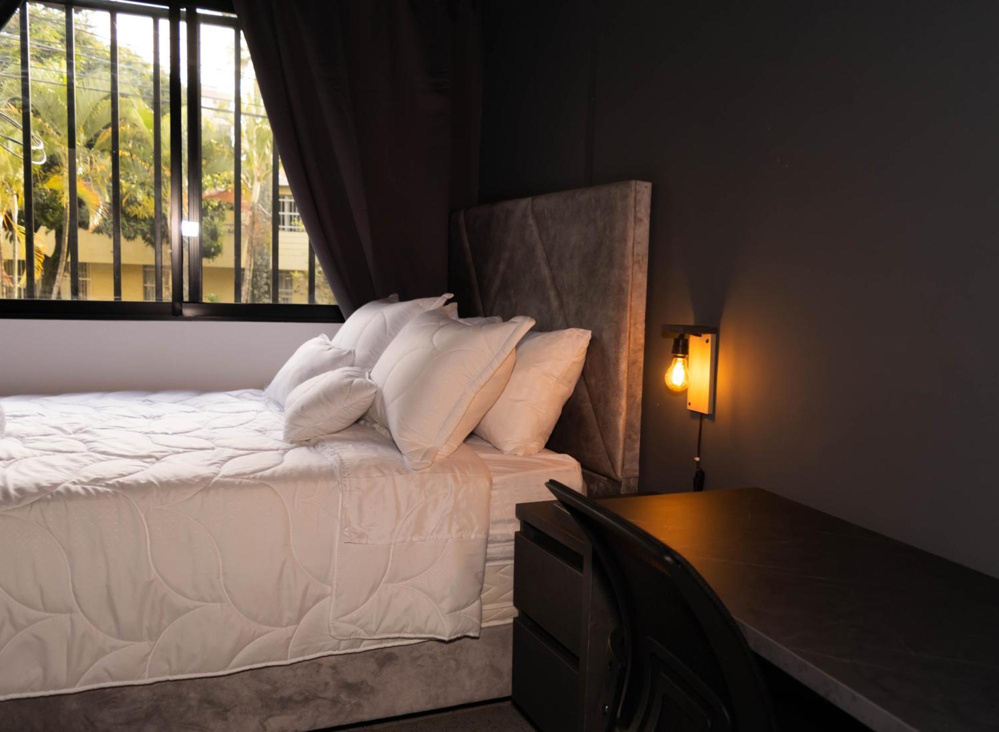 200 Comodo Aparta-estudio Laureles Apartamento *