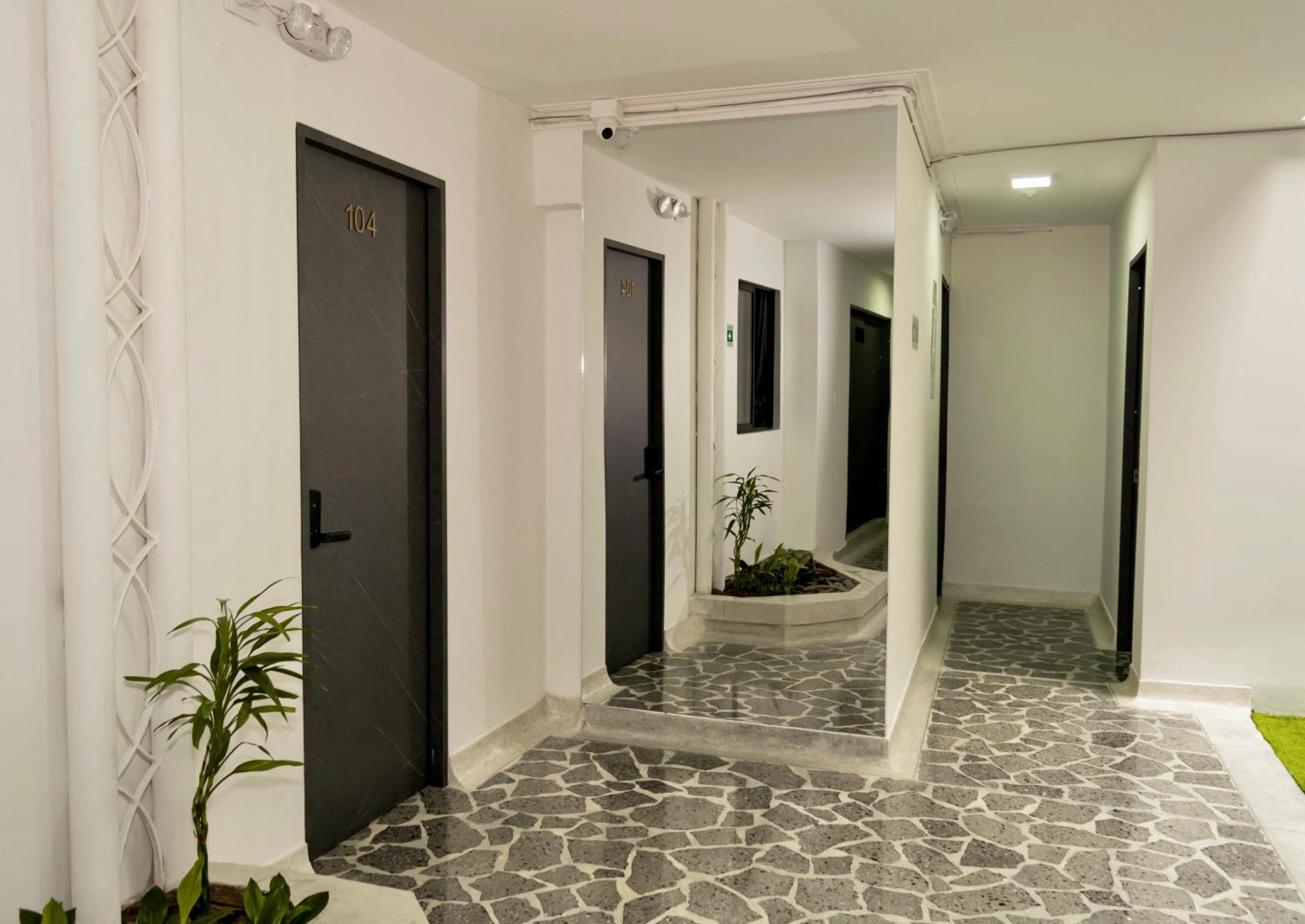 Apartamento 200 Comodo Aparta-estudio Laureles
