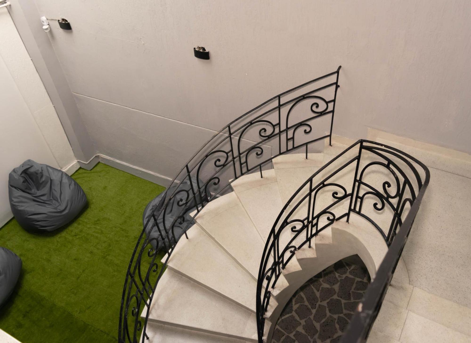 Apartamento 200 Comodo Aparta-estudio Laureles