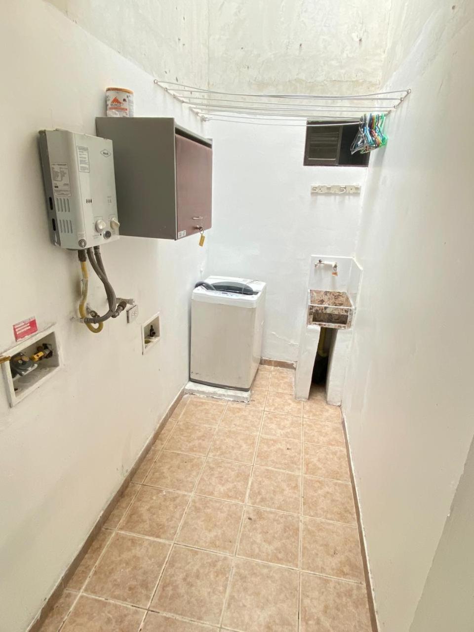 E2 Comodo Y Amplio Apartamento En Laureles Estadio 120 Mts2 * Medellín
