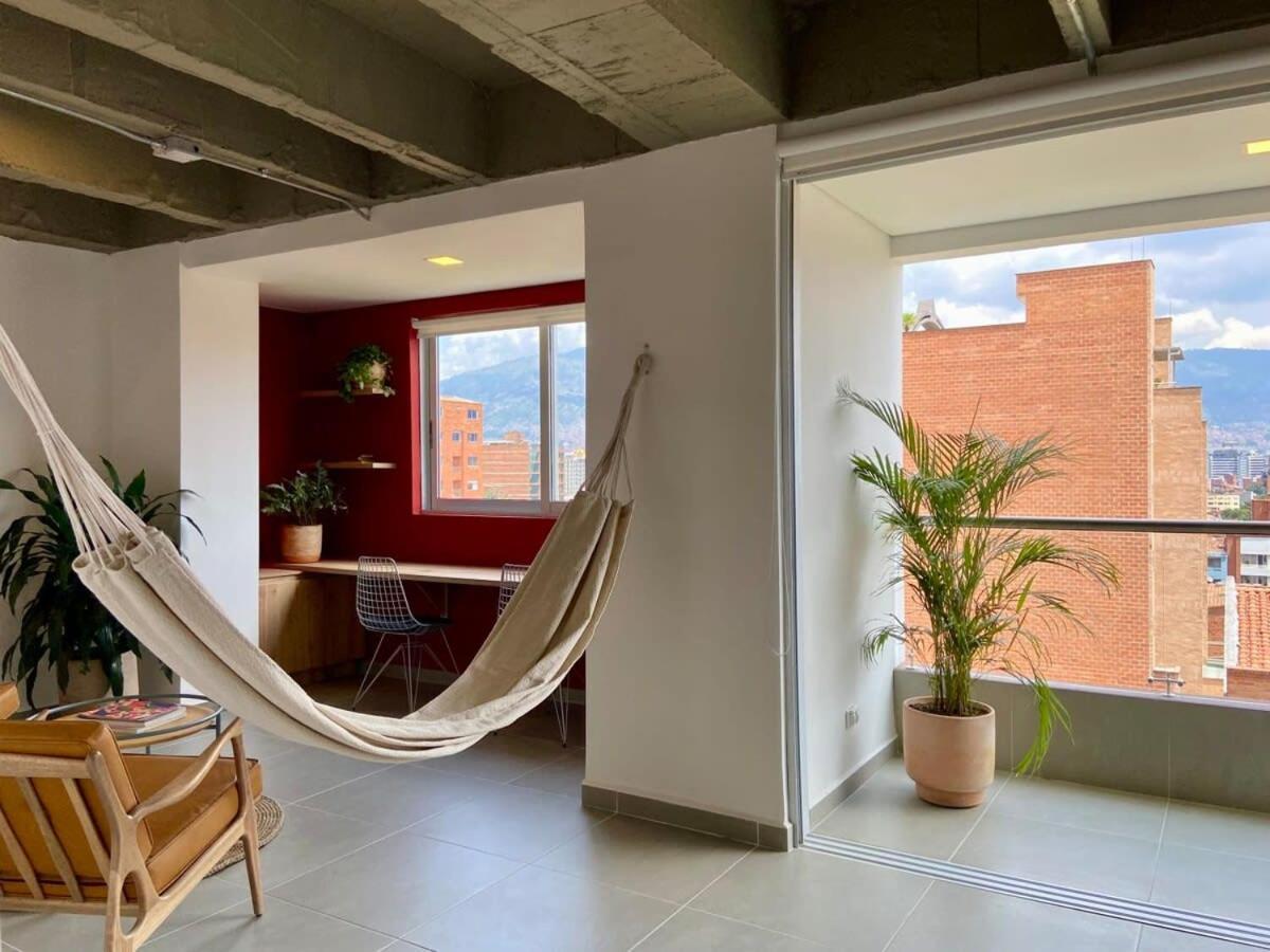 Captivating 2br With Balcony In Laureles Apartamento *
