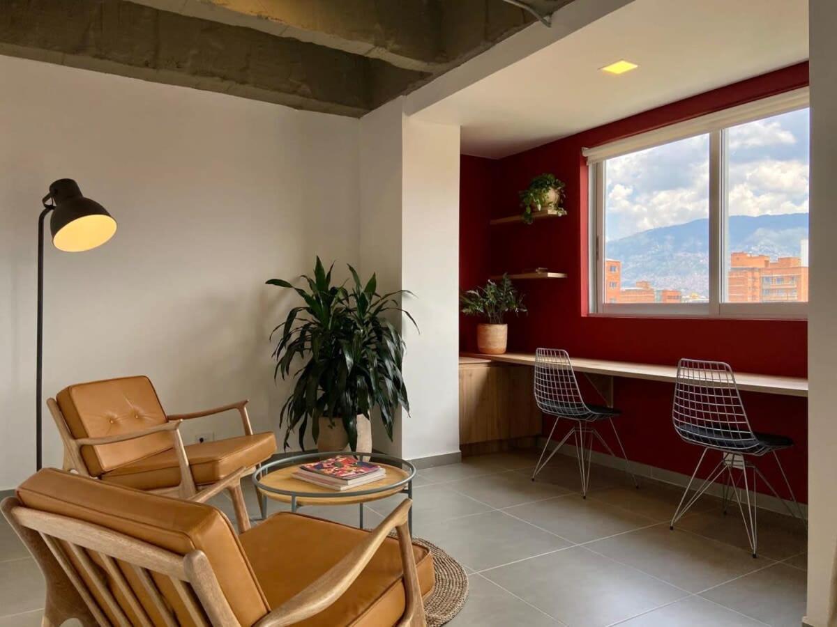Captivating 2br With Balcony In Laureles Apartamento *