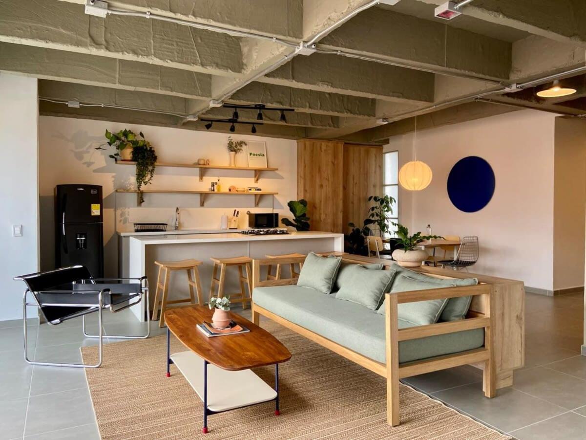 Captivating 2br With Balcony In Laureles *