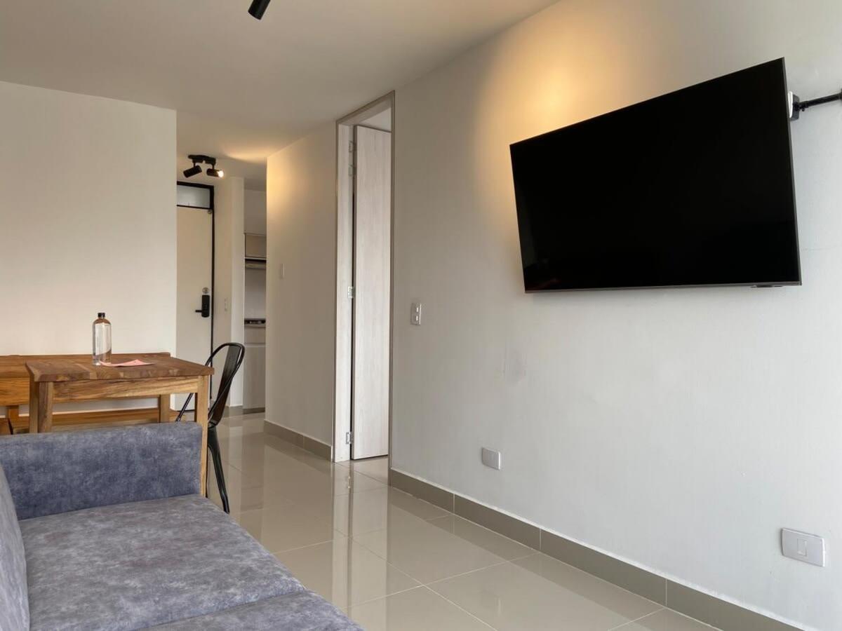 Cozy 1br With Private Terrace In * Medellín