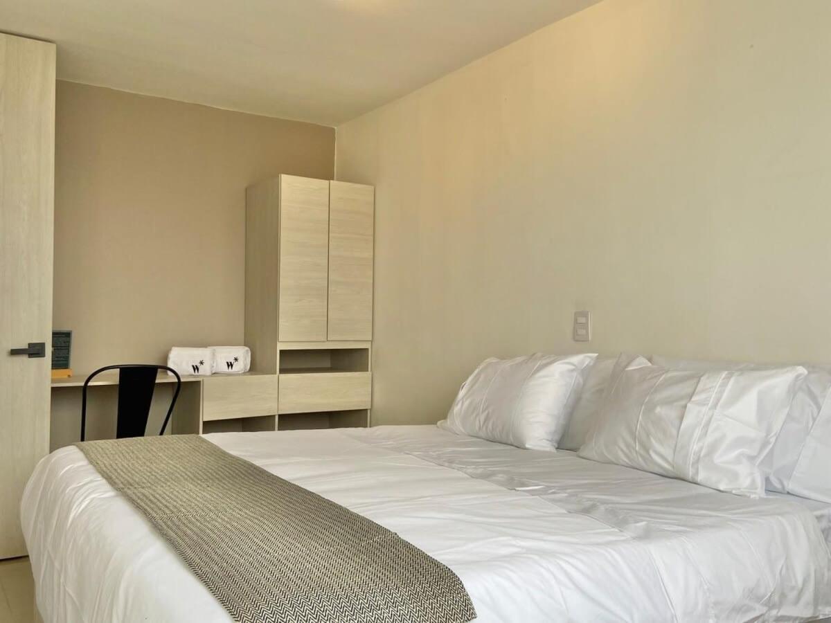 Apartamento Cozy 1br With Private Terrace In Medellín