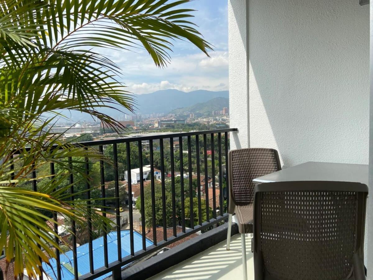 Cozy 1br With Private Terrace In * Medellín