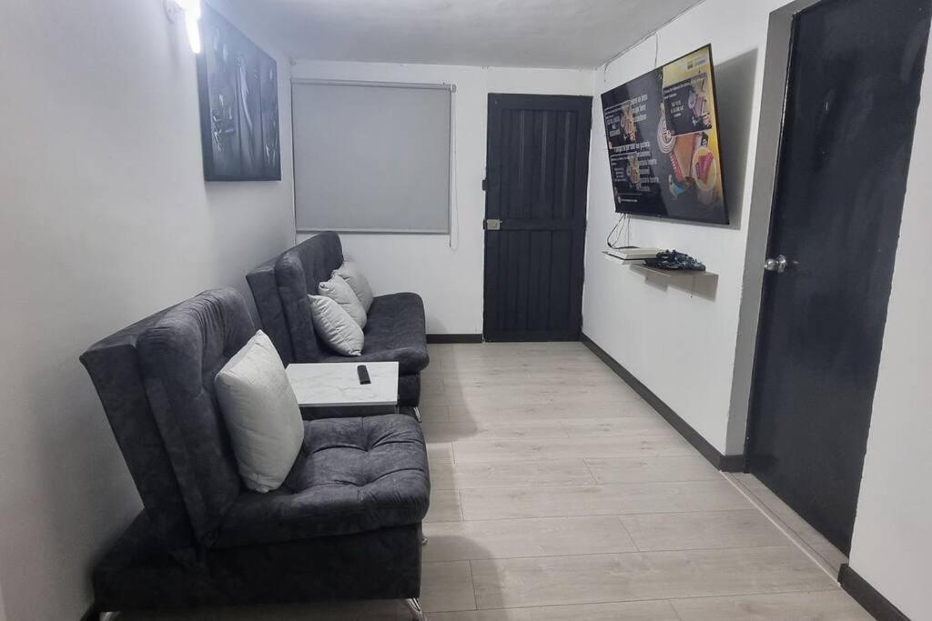 Apartamento Hermosa Casa Tour Comuna 13 *