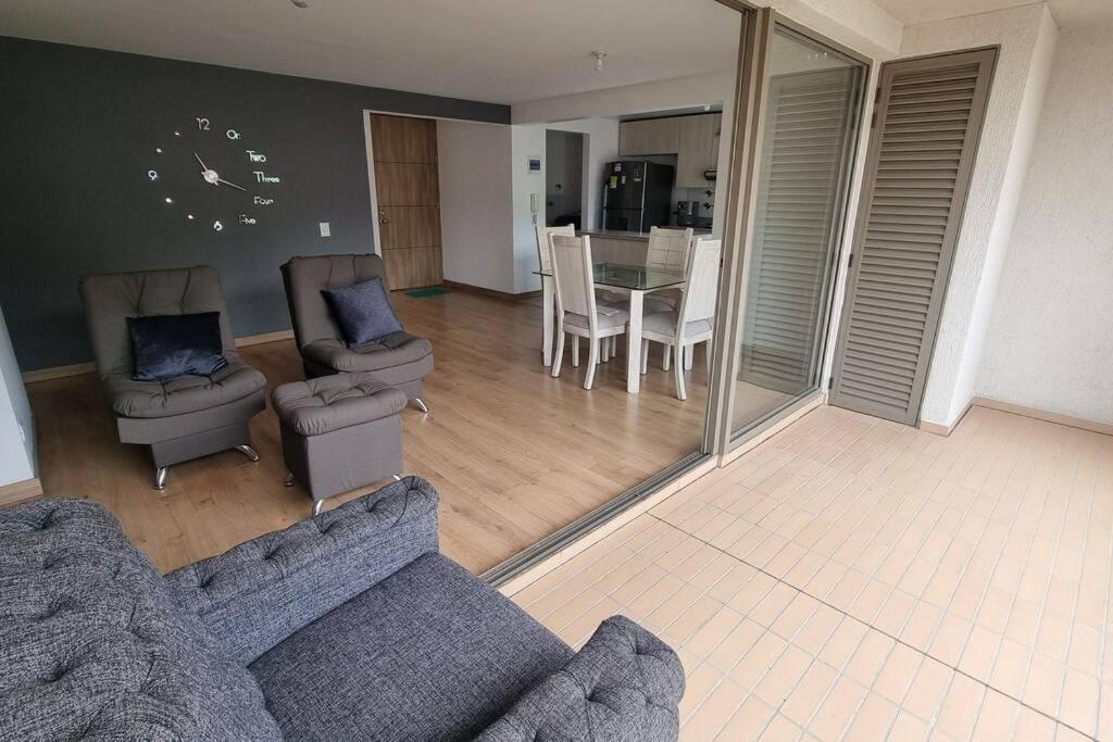 Apartamento De Lujo En Ciudadela *