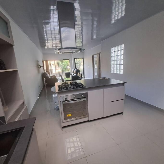Casa En La Floresta! Medellín