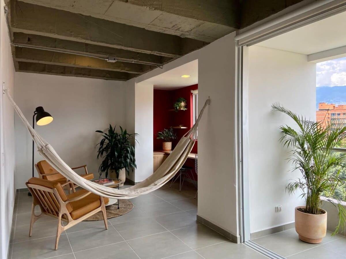 Captivating 2br With Balcony In Laureles Apartamento Medellín