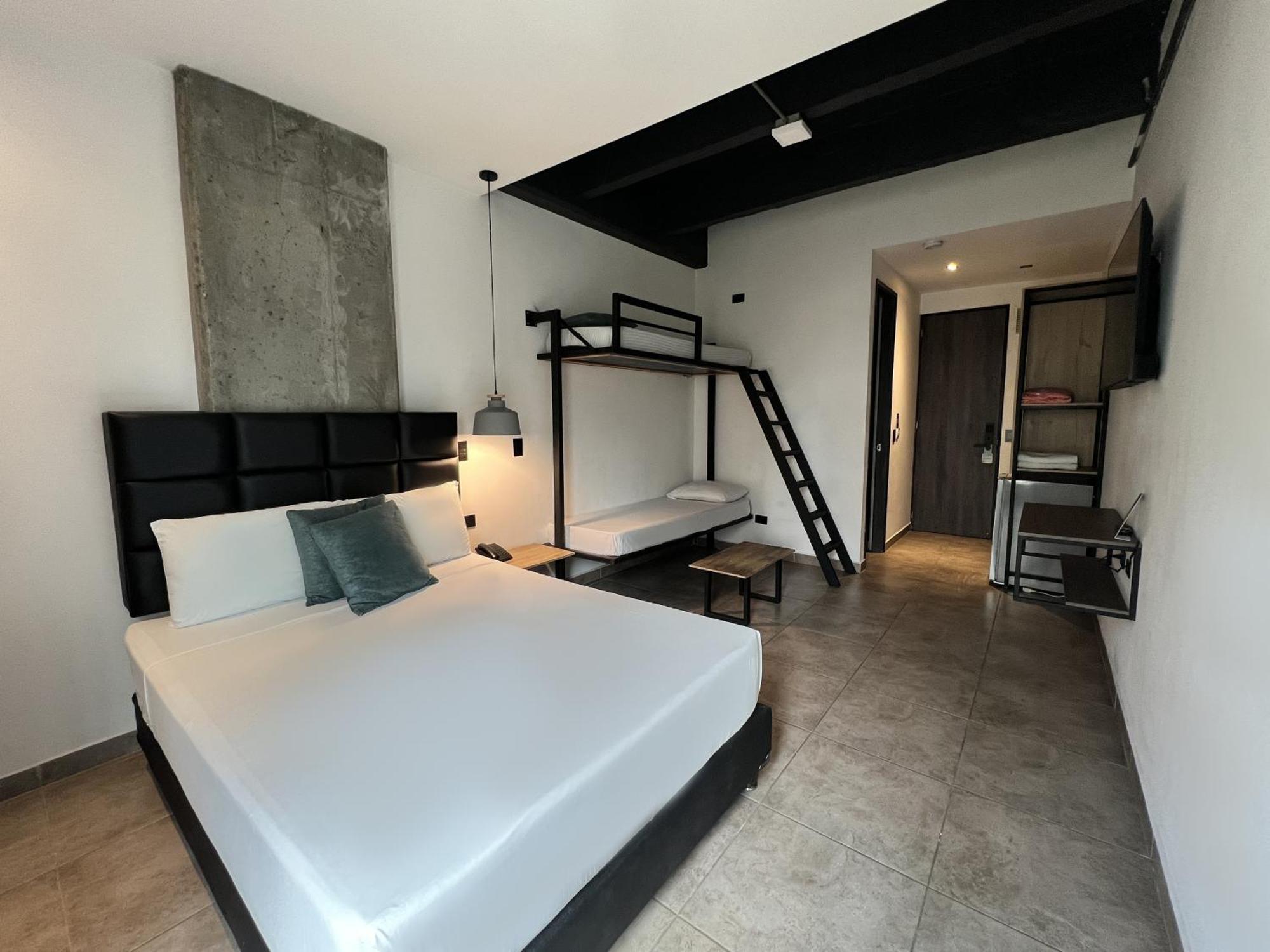 Hotel Apartahotel Medellin