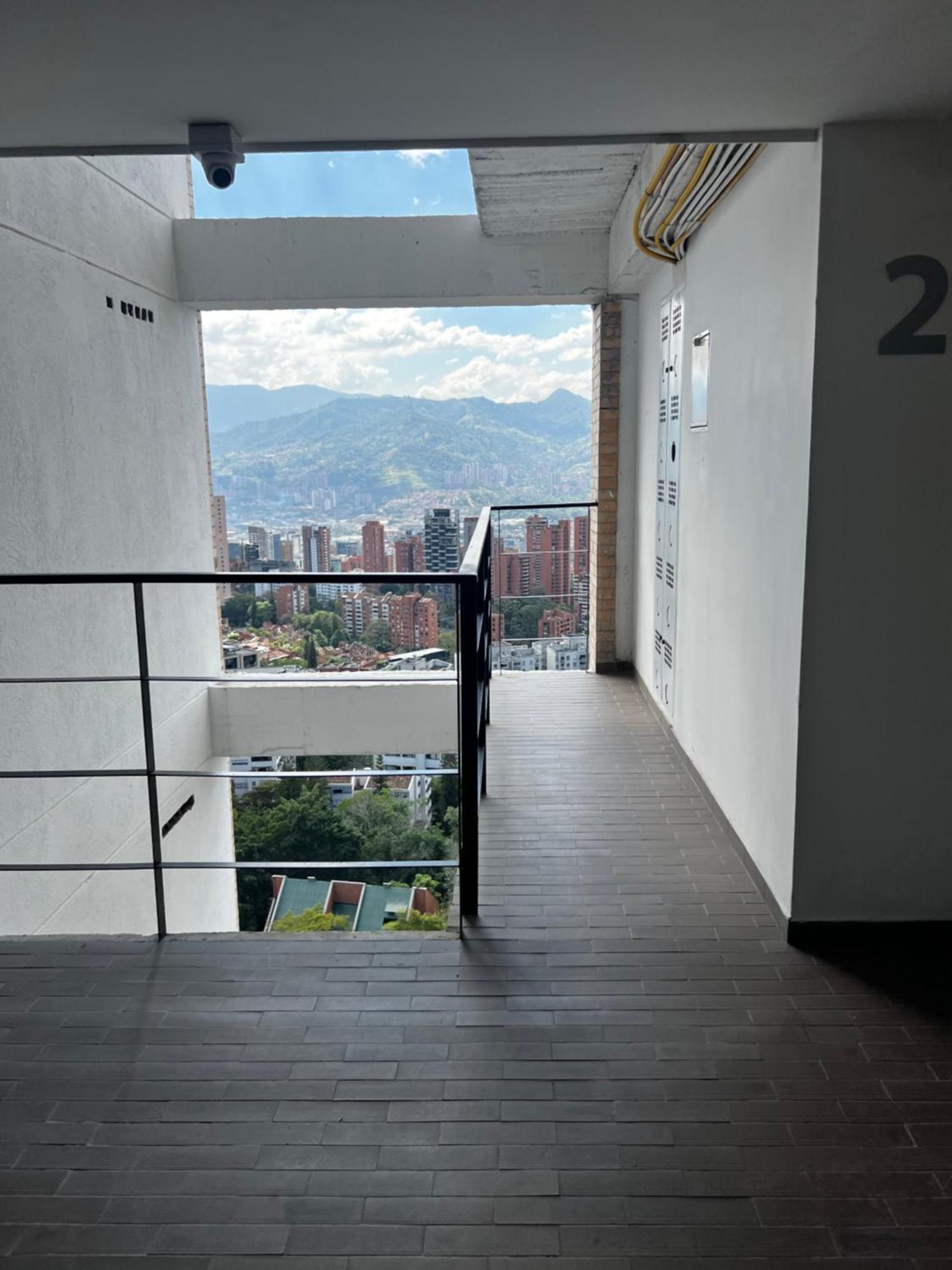 Cozy Poblado Tesoro Area Apartamento Medellín