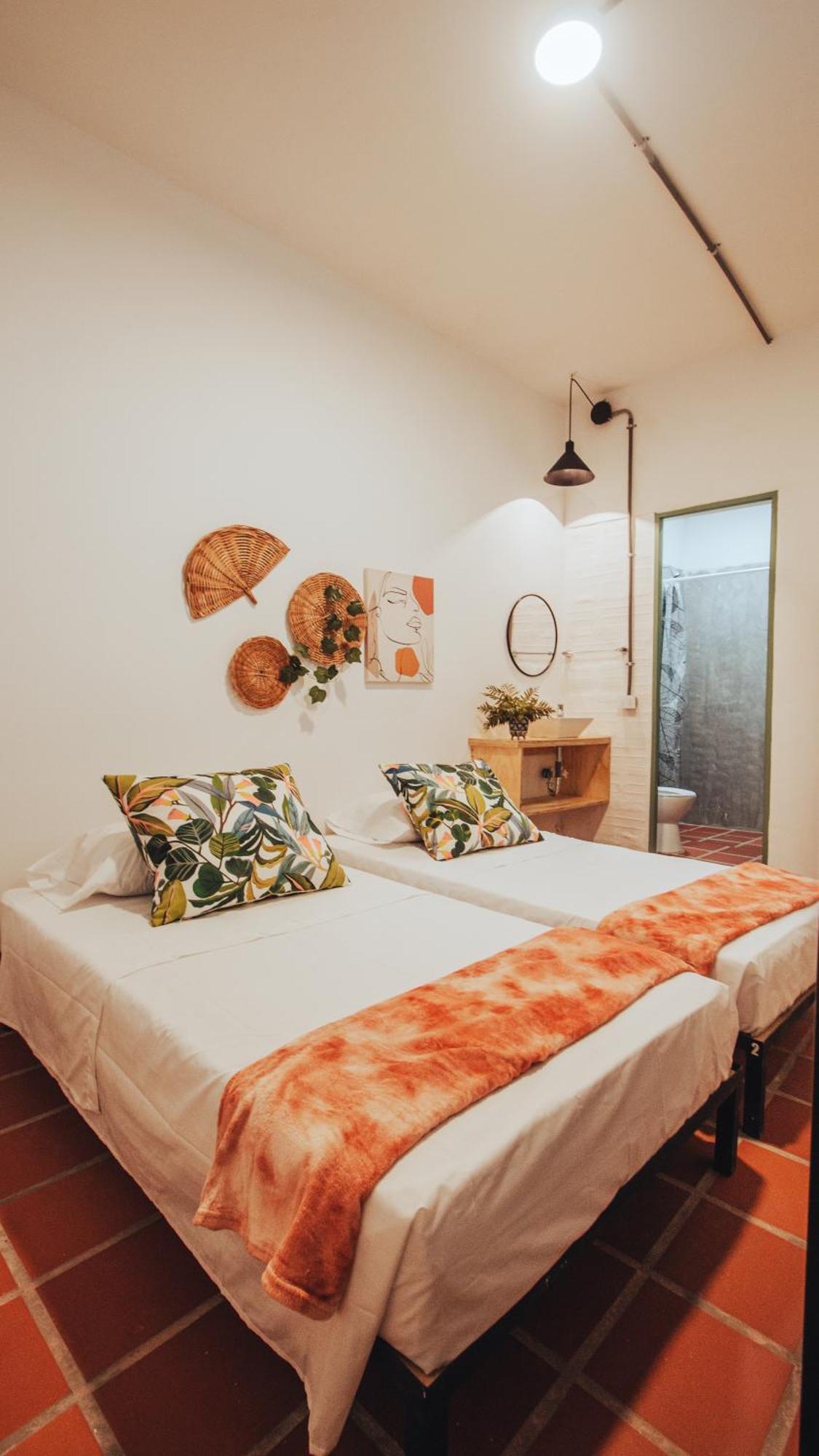 Centro Hostal *