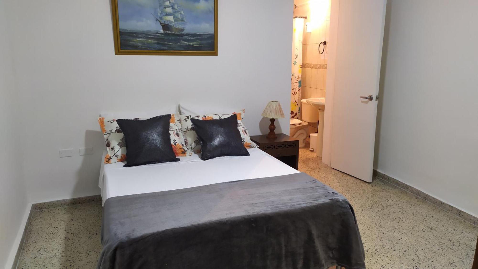 Casa En Laureles Ideal Familias