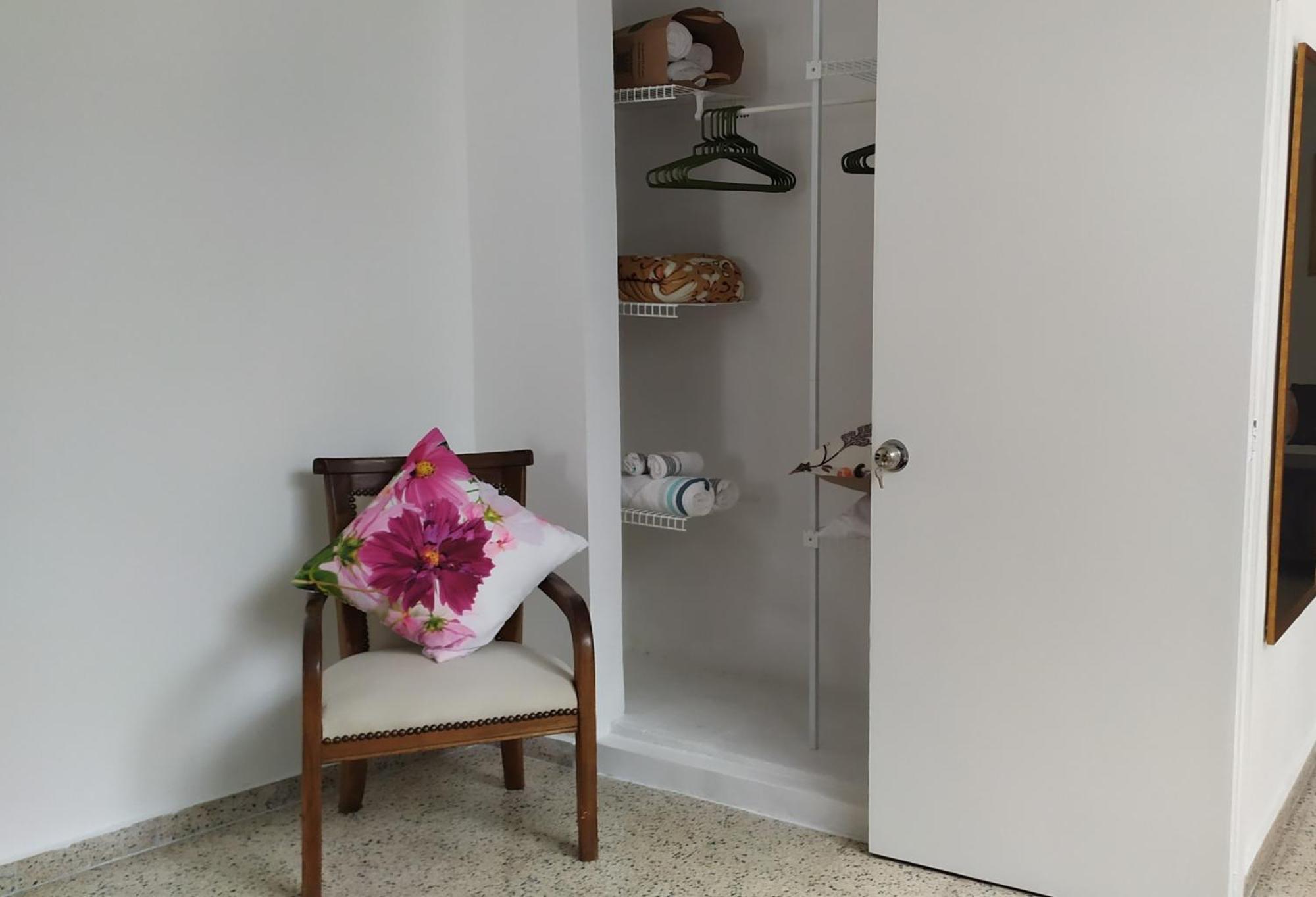 Casa En Laureles Ideal Familias Apartamento