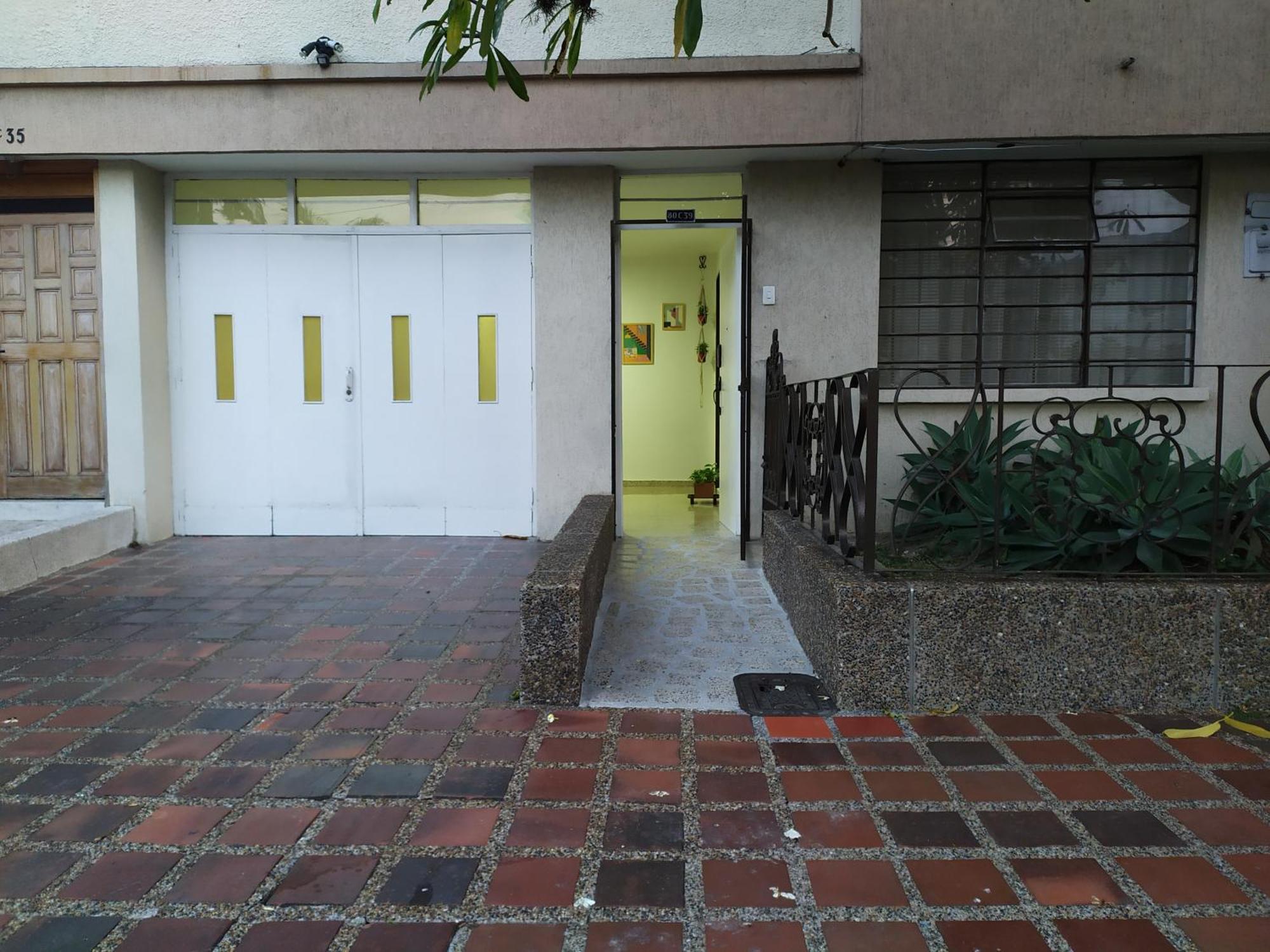 Casa En Laureles Ideal Familias Medellín