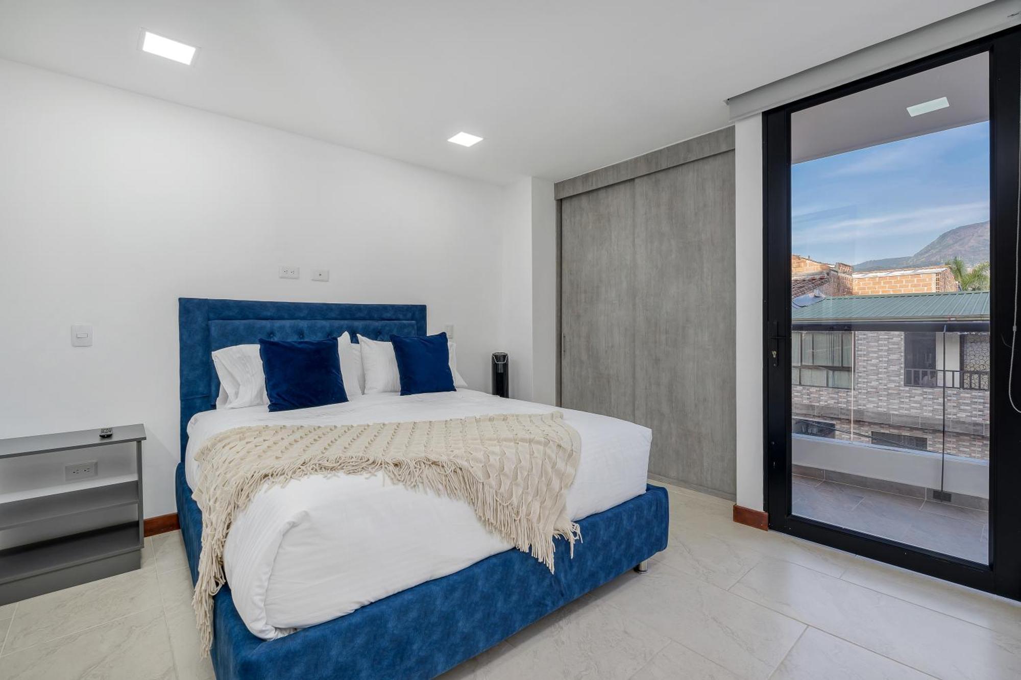 Apartment Medellin- Cerca Al Poblado - 301 Medellin