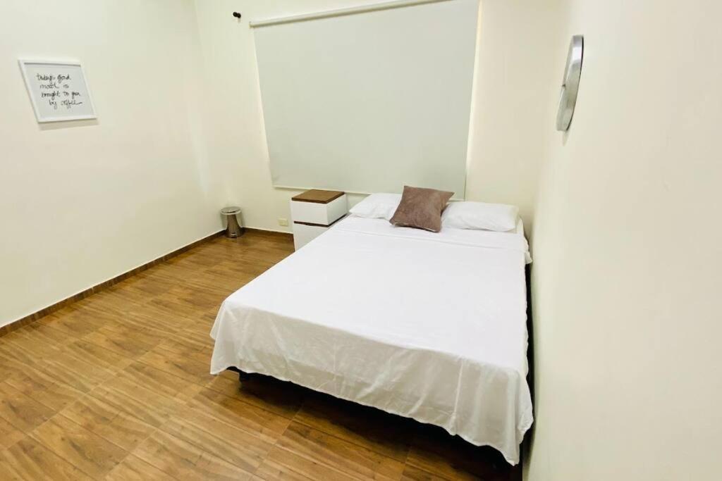 Casa Encanto Laureles! Casa Premium Con Parking- Estadio, Metro Medellín