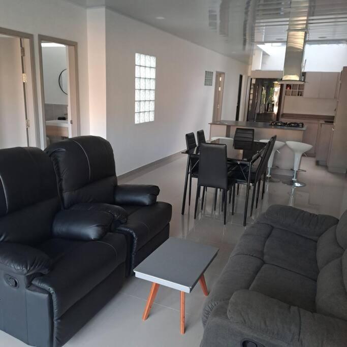 Casa En La Floresta! *