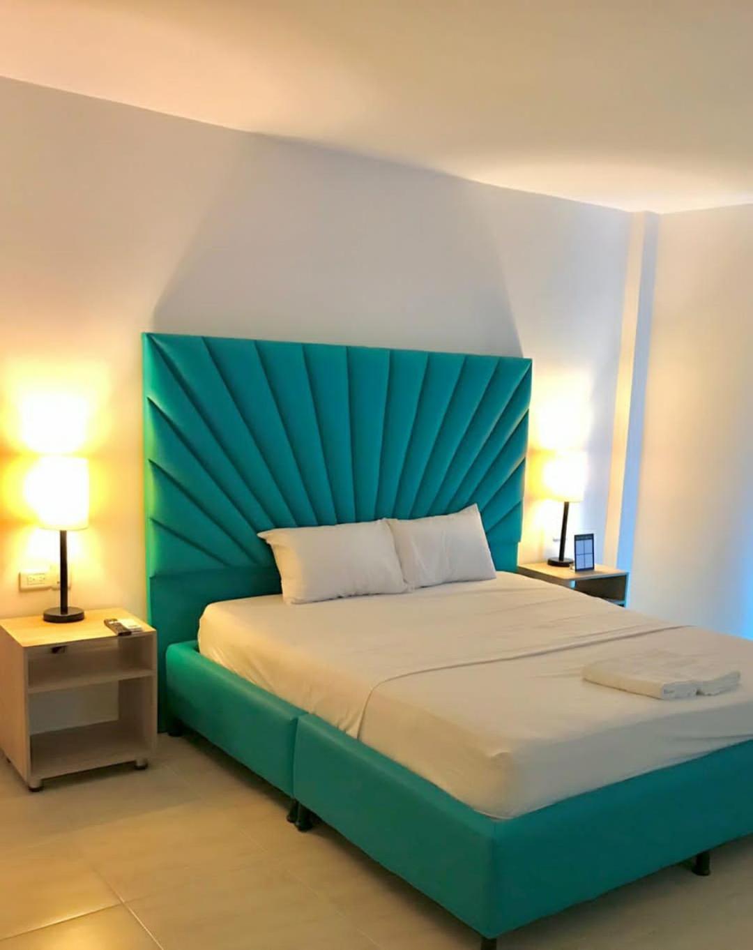 Opera, Centro Medellin, Entertainment,y Bar, Solo Adultos Hotel 4*