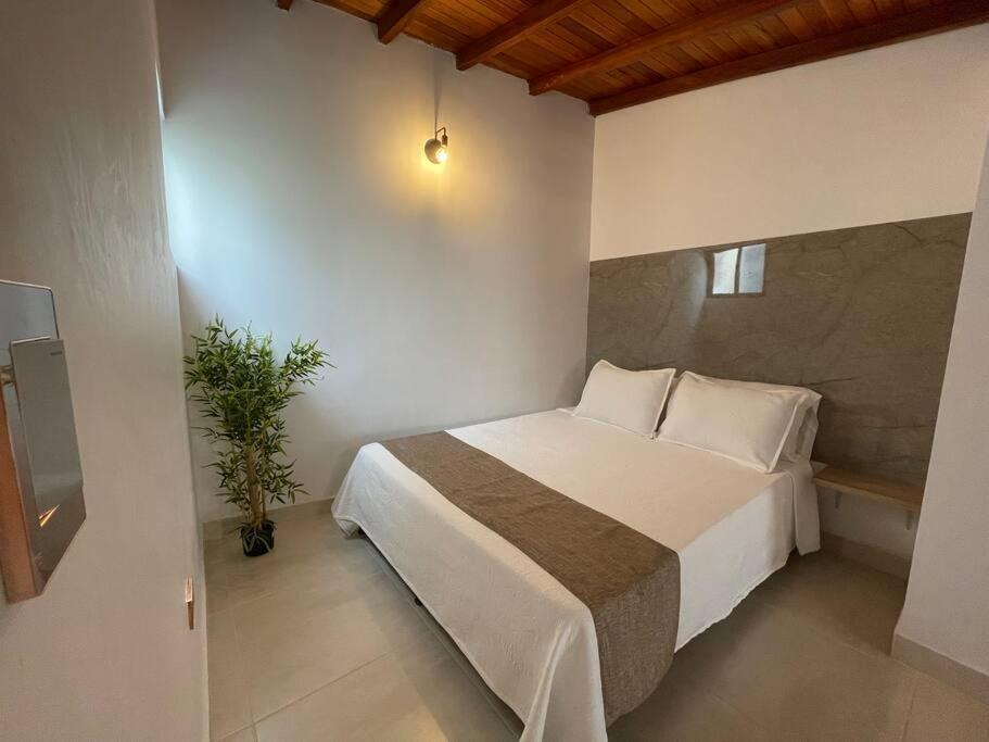 Lindo Aparta Estudio 302 * Medellín