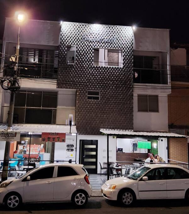 Apartamento Hermoso Y Nuevo En Laureles *