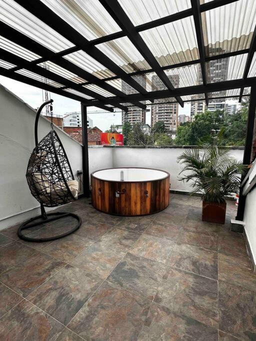 Apartamento Penthouse W/ Jacuzzi In Lleras Park