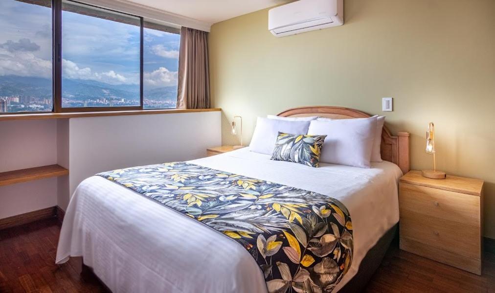 Alcazar De Oviedo By Ee Apartahotel 3*