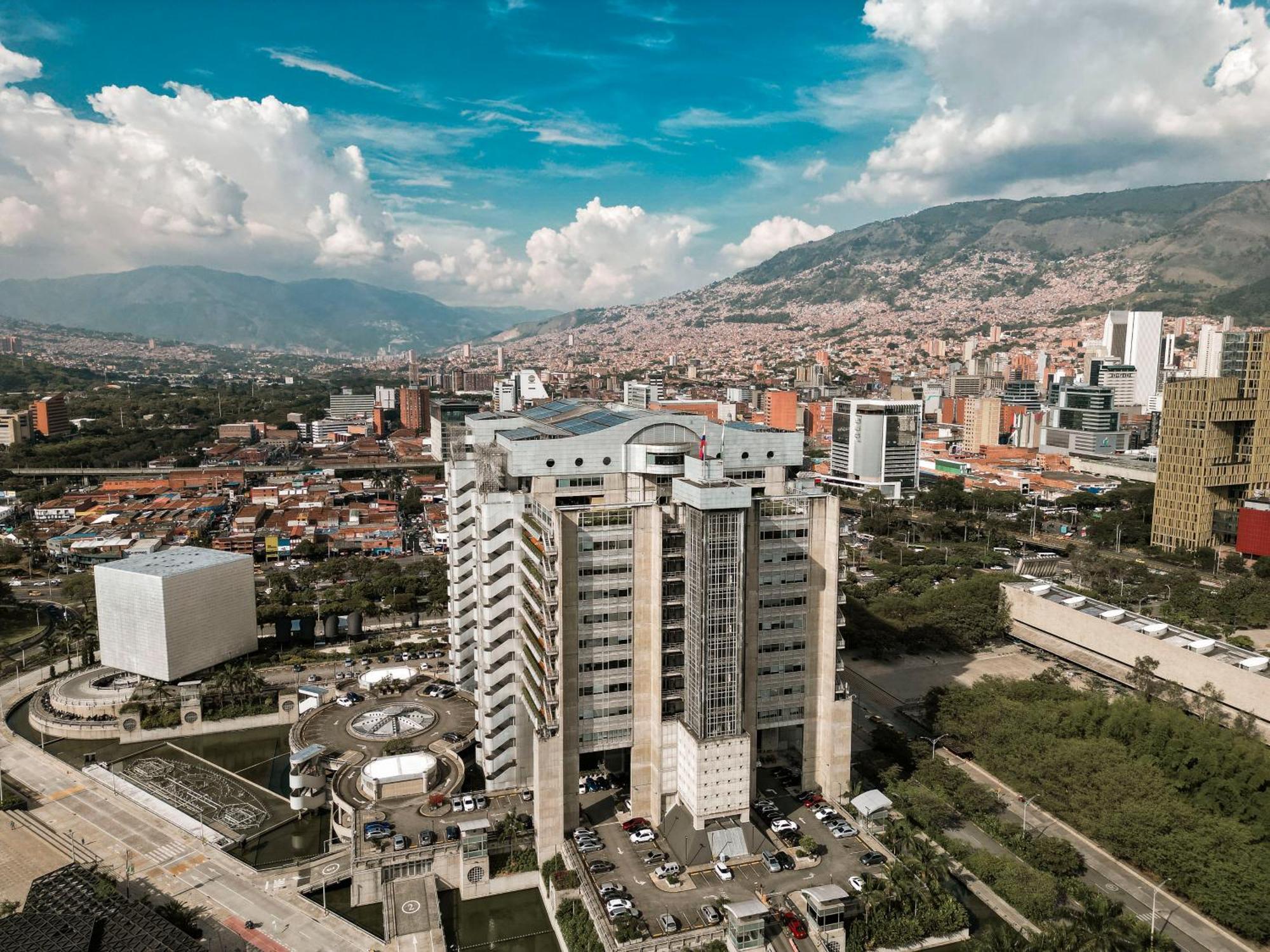 Viaggio Grand Select Hotel Medellín