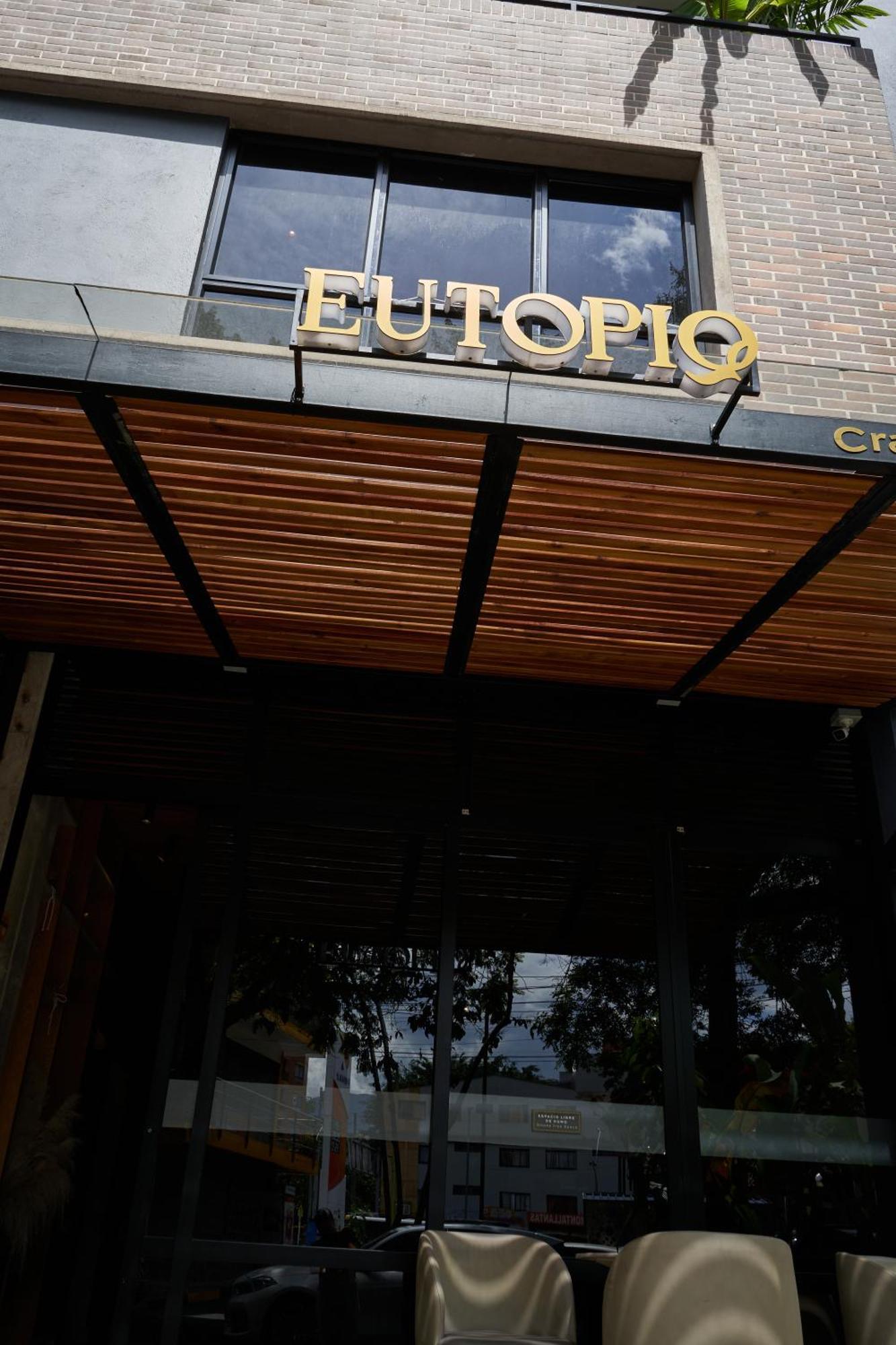Eutopiq Hotel
