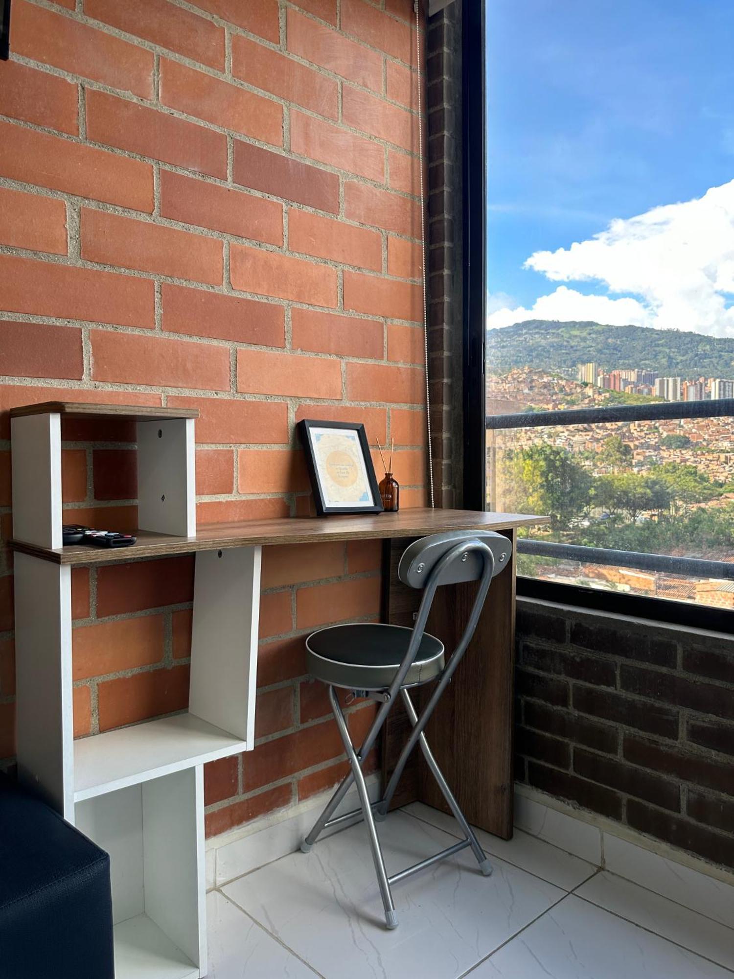 Privados Y Extraordinarios En * Medellín
