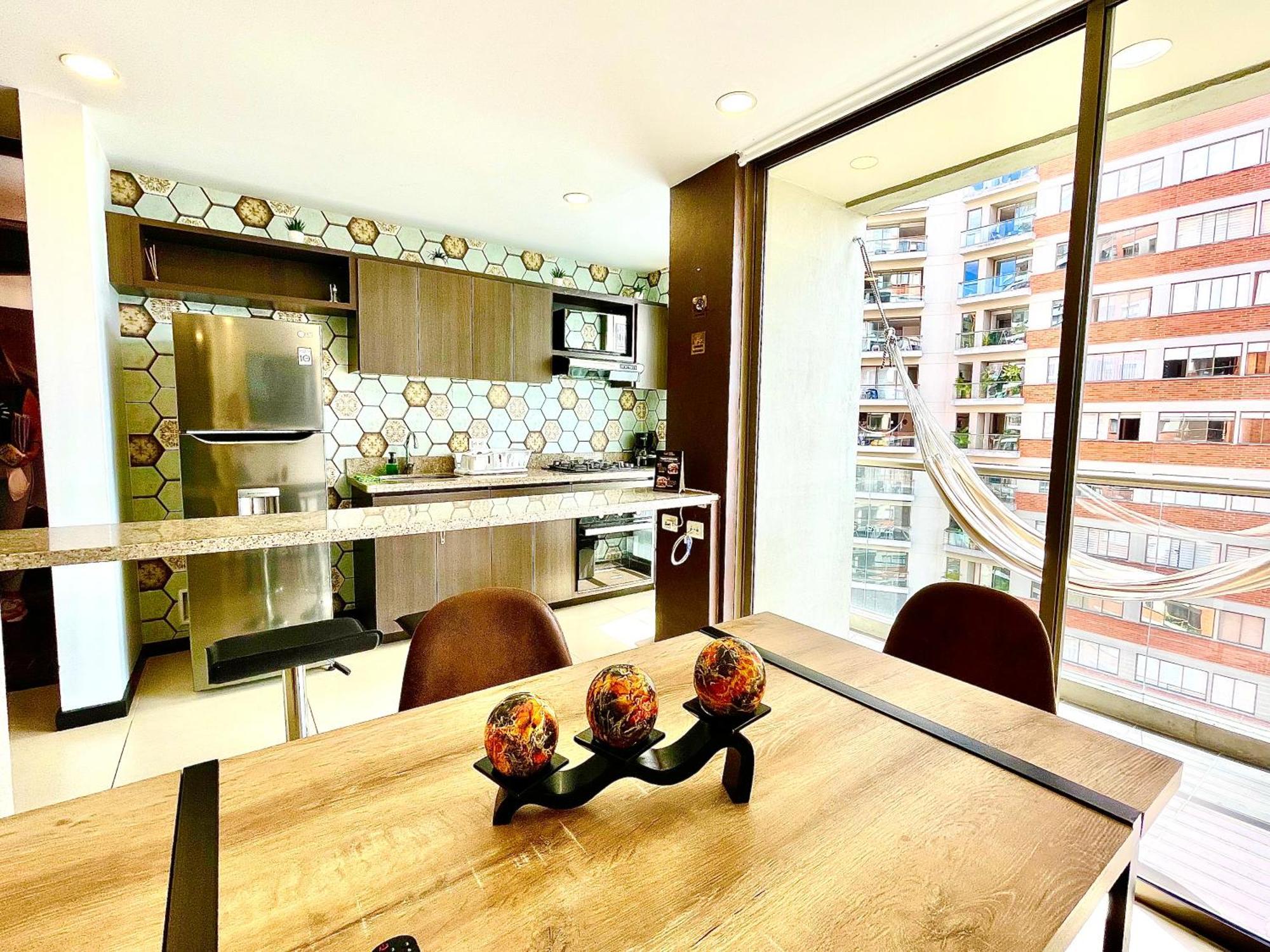 Apartamento Space, Location & Price! *