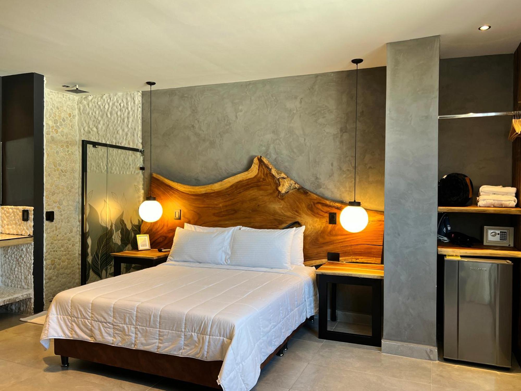 Zelva Negra Hotel Medellín