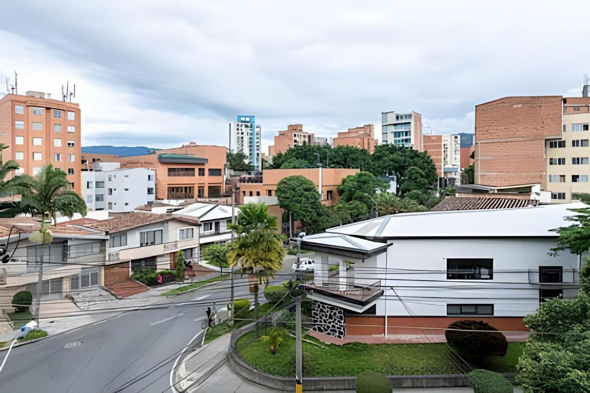 Ed Santo Tomas Laureles Apartamento Medellín