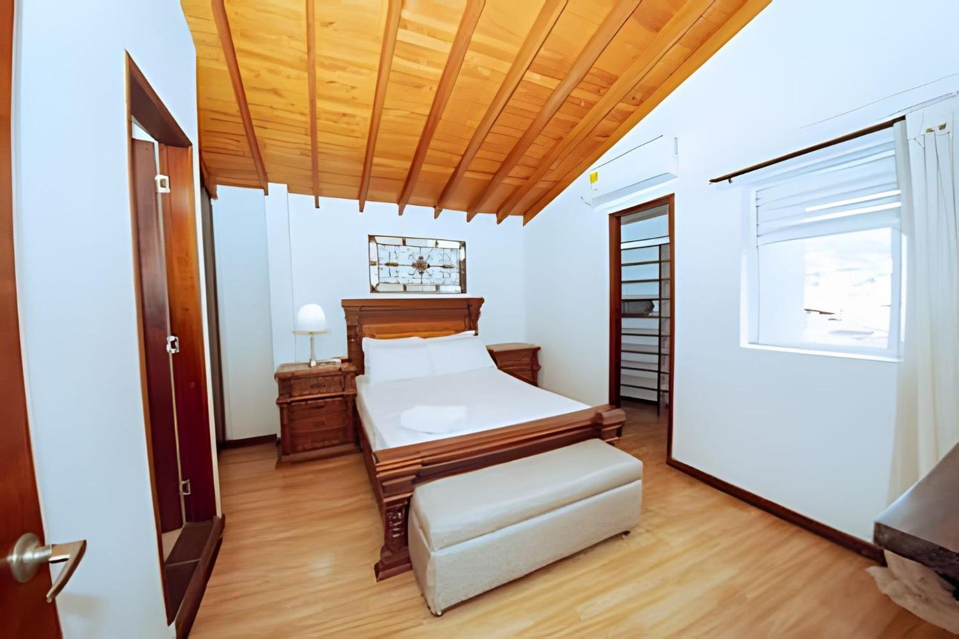 Ed Santo Tomas Laureles Apartamento