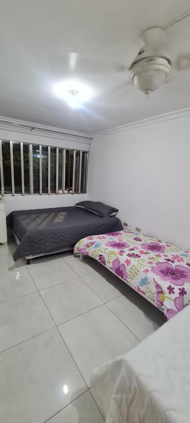 En Estadio, Apartamento *