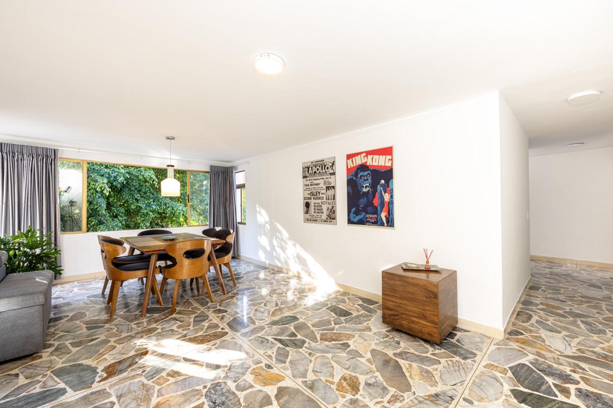 Apartamento El Poblado, La Frontera *