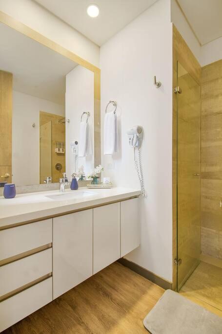 Luxury In El Poblado, Class 1001