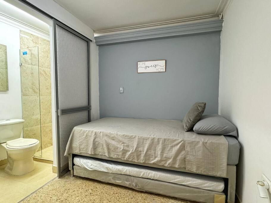 Apartamento Con Terraza Estadio *